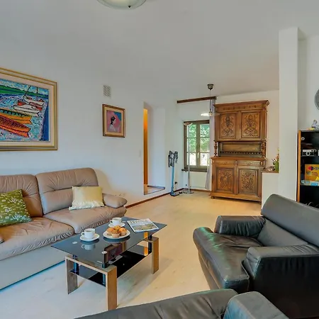 Apartment Casa Pontaccio With Terrace And View - Happy Lugano