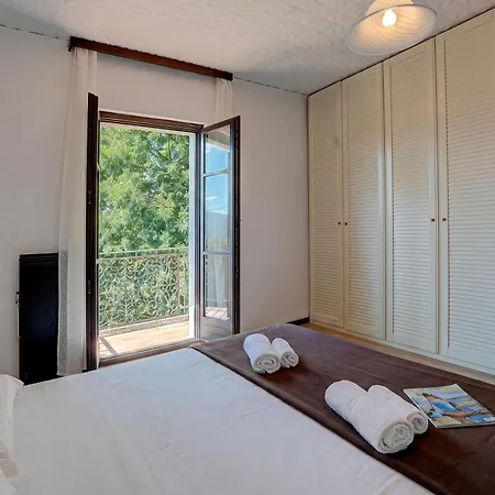 Apartment Casa Pontaccio With Terrace And View - Happy *